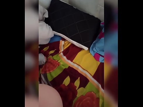 ❤️ Mening xonadoshim uyda yolg'iz qoladi, chunki eri ta'tilga ketadi va men uni sikish va eshagini sut bilan to'ldirish imkoniyatidan foydalanaman ❤️ Sluts uz.stroybassein.ru ﹏